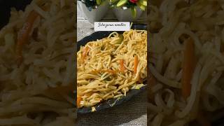 Schezwan noodles recipestreet foodrecipe youtubeshorts trending viralvideo [upl. by Nirual]