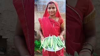 Gram Flour Curry With Taro Leaves  Village Recipe Video 😊 recipe shorts share [upl. by Emanuele]