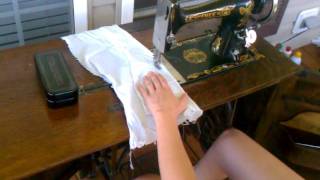 The Free No 5 treadle sewing machine [upl. by Jeunesse]