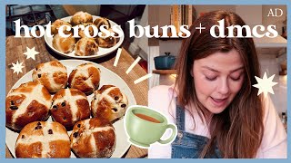 hot cross bun baking and a deep meaningful chat qampa [upl. by Ralyks]