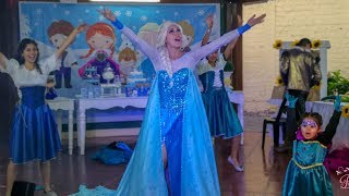 Show Musical de Frozen Renovado  Your Party Princess [upl. by Nylatsyrk]