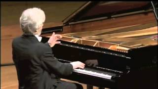 Krystian Zimerman plays Mozart Sonata No 10 in C Major K 330 Complete [upl. by Maud]