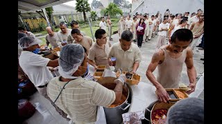 Atrás quedaron los sucios cacharros así se alimentan en el Reclusorio Oriente [upl. by Krongold102]