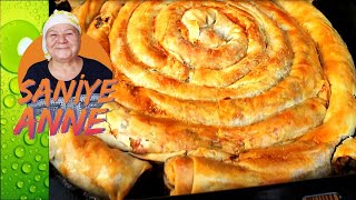 Kırmızı Biberli Patatesli Börek Tarifi [upl. by Leeann278]