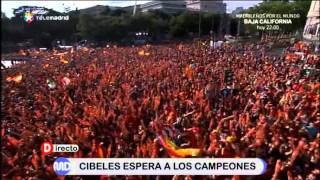 Toda Cibeles canta el ¡A por ellos en la celebración de la Eurocopa 2012 [upl. by Owiat]