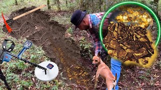 Comprei a Fazenda inteira para achar o TESOURO enterrado jack charles [upl. by Etnaid]