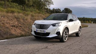 Essais Peugeot e2008 GT Blanc Nacré  Vidéo officielle  2019  wwwfelinecc [upl. by Marguerite578]