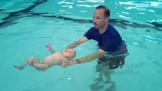 Baby floating by himself during ISR swim lesson WOW [upl. by Becki956]