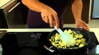 Episódio 4Receita2Courgettes Salteadas com Queijo [upl. by Hornstein]