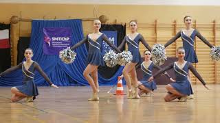 Mażoretki Niepołomickie Mażoretki  mix mini formation  Majorettes  PUSTKÓWOSIEDLE [upl. by Flor]