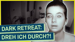 48h isoliert in Dunkelheit Wellness oder Horror Ich teste Dark Retreats [upl. by Grimona]