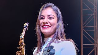 Saxophone Lipika Samanta Stage Show  Badan Pe Sitare Lapete Huye  Saxophonist Lipika Samanta [upl. by Hylton]