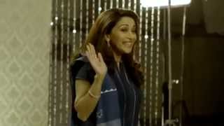 Madhuri mimics Shah Rukh Dhanush Vidya Balan [upl. by Ened566]