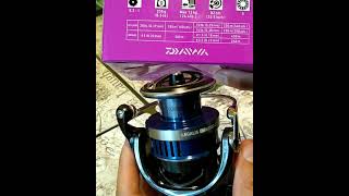 Carrete Daiwa Crossfire LT 4000 CXH  REVIEW [upl. by Theressa]