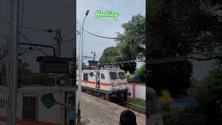 long shrill tone honking 🔥🔥🔥 train wap7 railway [upl. by Esirehc368]