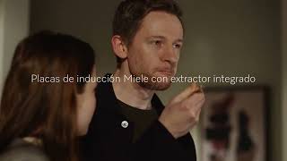 Placa de inducción Miele con extractor integrado  Una vez Miele siempre Miele [upl. by Asilanom26]