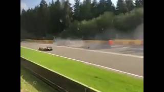 CRASH ANTHOINE HUBERT EN F2  RIP [upl. by Yenattirb]