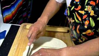 Senor Vecinos Sopapillas and Navajo Fry Bread E32wmv [upl. by Noemis]