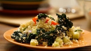 Salade met boerenkool quinoa en avocado [upl. by Henley]