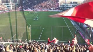 Spelers en uitvak vieren overwinning UtrAja 2212017 01 [upl. by Johnny455]