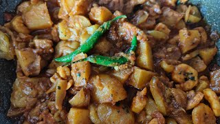 prawns and potatoes and Courgette curry curry prawns potato [upl. by Notyep162]