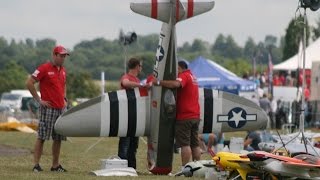 ① GIANT 14 SCALE RC P47  MOKI 250cc  JOHN MASON AT WINGS amp WHEELS RC MODEL AIRCRAFT SHOW  2014 [upl. by Uphemia]