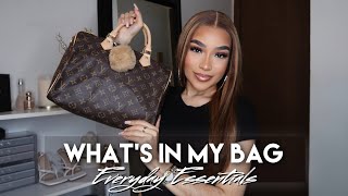 WHATS IN MY BAG   Louis Vuitton Speedy 30  Everyday Essentials [upl. by Ause987]