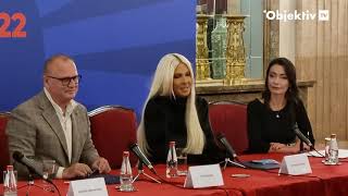 Za doček Nove 2022 godine ispred Skupštine pevaju Jelena Karleuša Marija Šerifović i Sara Jo [upl. by Yanahc]