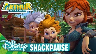 ARTHUR UND DIE MINIMOYS  Clip Snackpause  Die neuen Folgen im Disney Channel [upl. by Arramahs537]