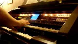 Hallelujah on Technics G100 organ [upl. by Odragde]