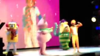 Ok freeze yo Gabba live [upl. by Hobart]