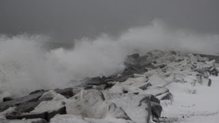 Wintersturm Amtliche WARNUNG vor SCHNEEFALL auf Rügen [upl. by Pogah746]