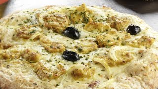 Recette  Pizza au poulet et curry [upl. by Beatriz]