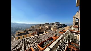 Arpino  Lazio Italy  Palazzo storico in vendita [upl. by Tate]