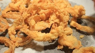 Awesome Crispy Onion Rings Super Easy [upl. by Miarzim]