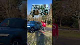 🔋 Rivian R1S Electric Car 🚗 rivianr1s HobbyExplorer America Tamil Car Tech Review [upl. by Fougere]