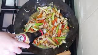 Wok de verduras con Pollo [upl. by Dutchman]