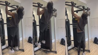 Gunna Shows Off Pullup Progression [upl. by Enomal]