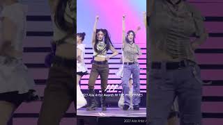 뉴진스 NewJeans AAA2023 ‘AAA 무대 중 흥 폭발🌋 레츠고 [upl. by Aikrehs]