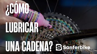 ¿Cómo limpiar y echar aceite a una cadena de bicicleta [upl. by Yawnoc]