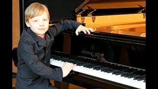 Philip Hahn 8y Bach Prelude and Fuge BWV 850 [upl. by Kylynn84]