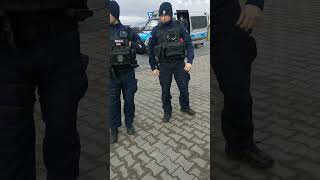 Lotnisko Jasionka rozmowa z policją pod lotniskiem o fotografowania samolotów [upl. by Doolittle195]