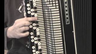 How to play chromatic accordion bayan [upl. by Pasahow]