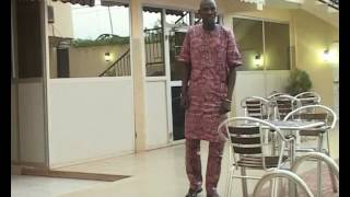 CLIP Moulaye Diarra chante pour Moussa Kane [upl. by Ylagam130]