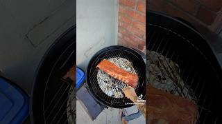 smoking on webergrill convert with spider smoker with [upl. by Nylzaj395]