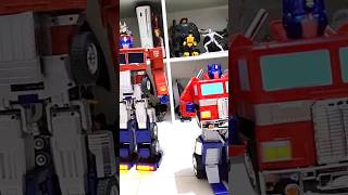 Robosen Optimus Prime and Jada Toys Optimus Prime robosen optimusprime transformers jadatoys [upl. by Columbus922]