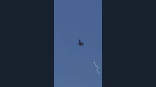 F22 loaded loop airplane aircraft airshow [upl. by Anilek]