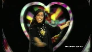 Daniela Romo  De mi enamórate Videoclip [upl. by Laddie773]