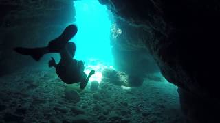 Cave Dive Premantura Kap Kamenjak Hölentauchen Höhle [upl. by Nerrej451]