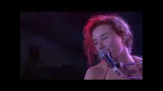 Winter Tori Amos Live Subtitulos español [upl. by Niobe815]